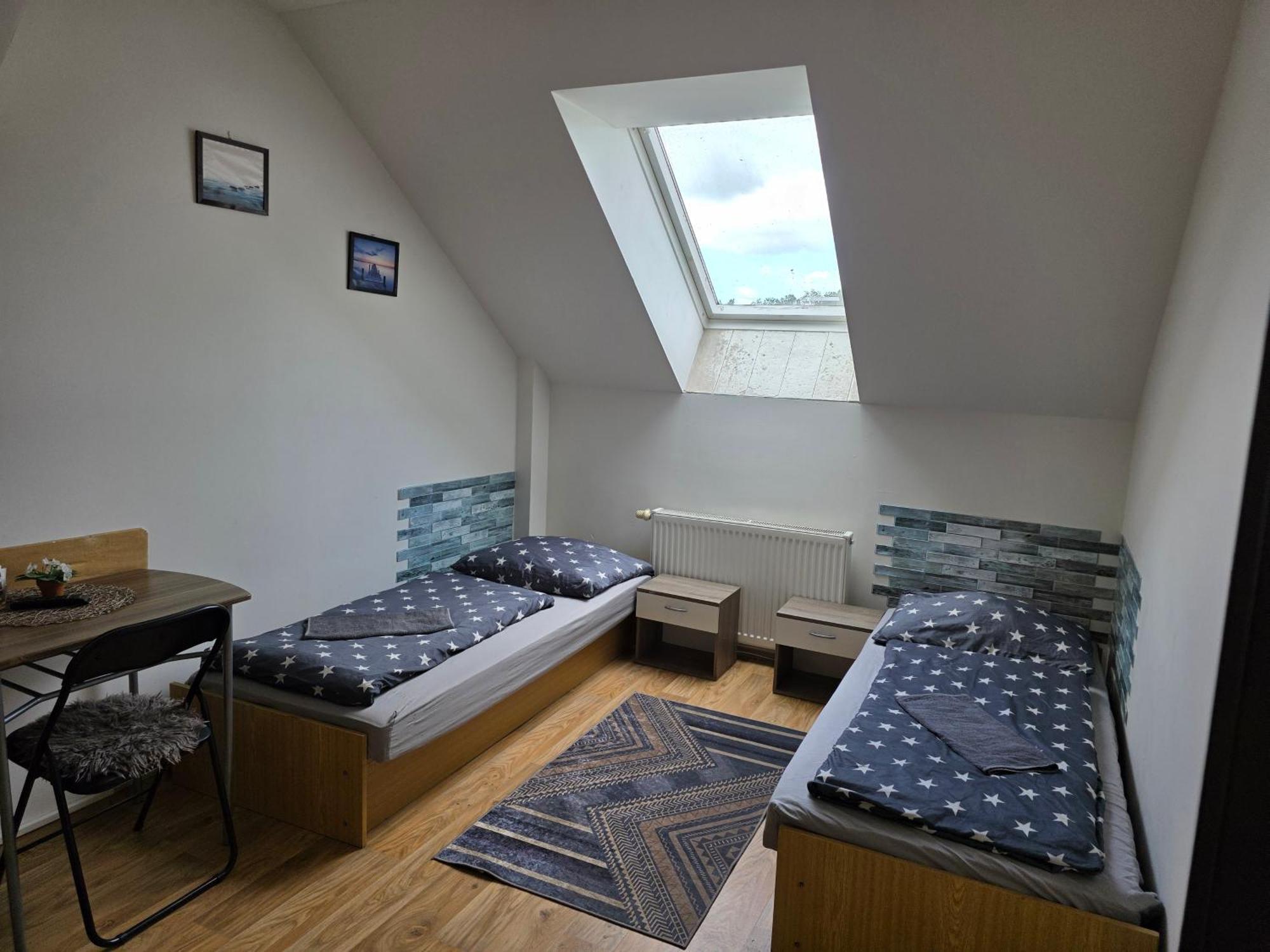 Farm Stay Nh Stables Nyrany Екстериор снимка